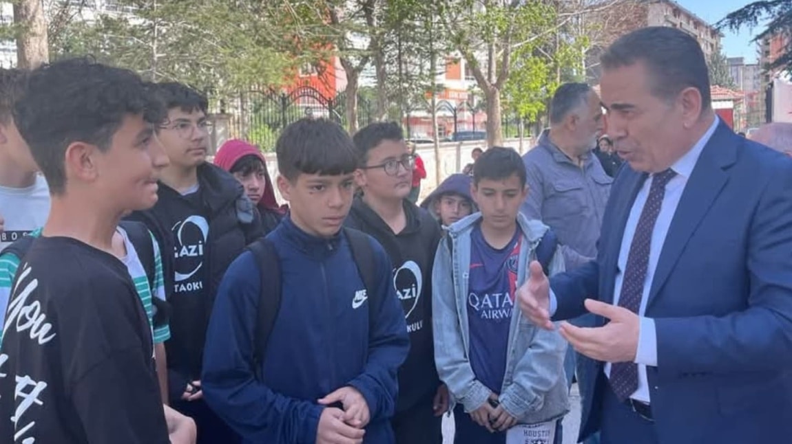 Meram Kaymakamı Bayram Yılmaz Okulumuzu Ziyaret Etti